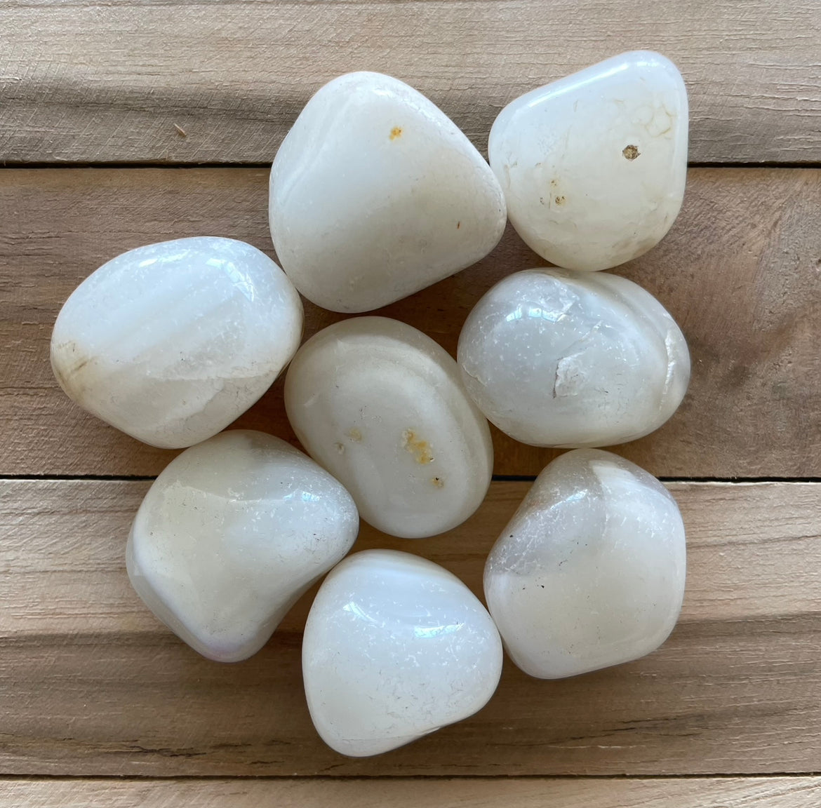 Tumbled Stone Agate - White (20-40 mm)